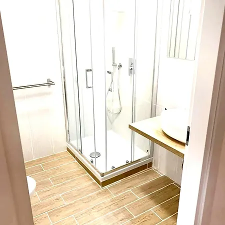 Spacious In With Sea And Views Apartment